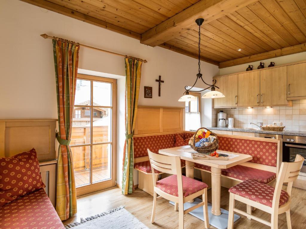 Stubnerbauer Villa Bad Hofgastein Room photo
